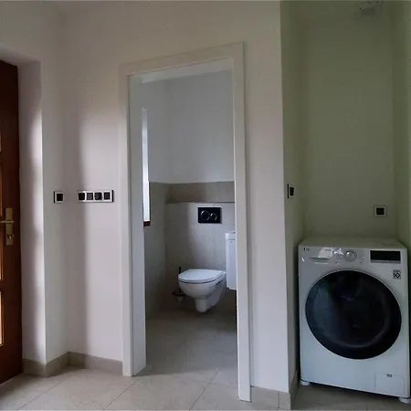 Apartman Uprostred Trojuhelniku Praha - Karlovy Vary - Plzen Kolesovice Exterior photo